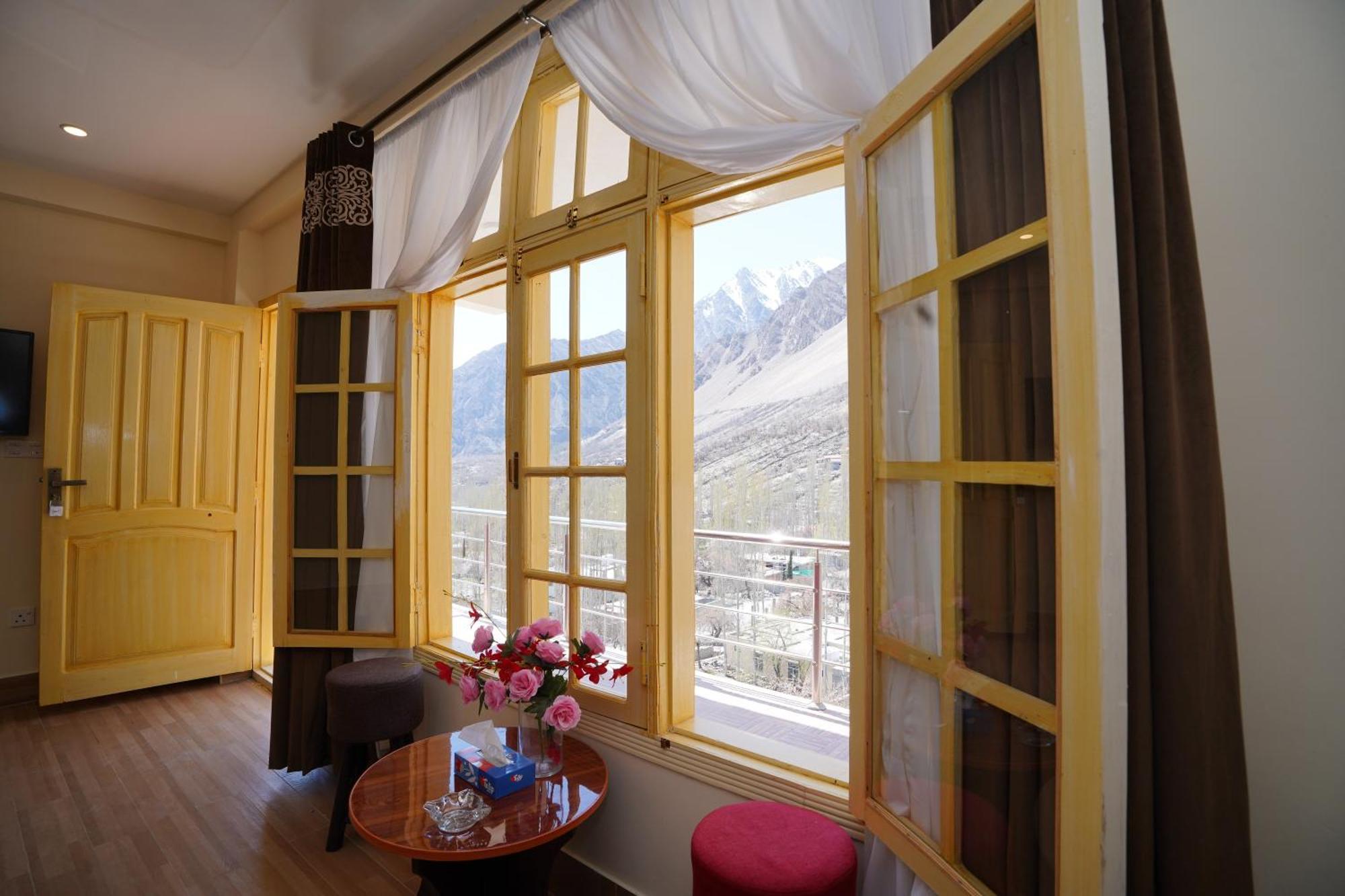 Hunza Elites By Orane Hotell Karimabad  Exteriör bild